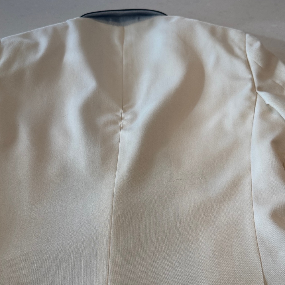 Paisley & Gray Ivory Tuxedo with Black Accents - Picture 12 of 12